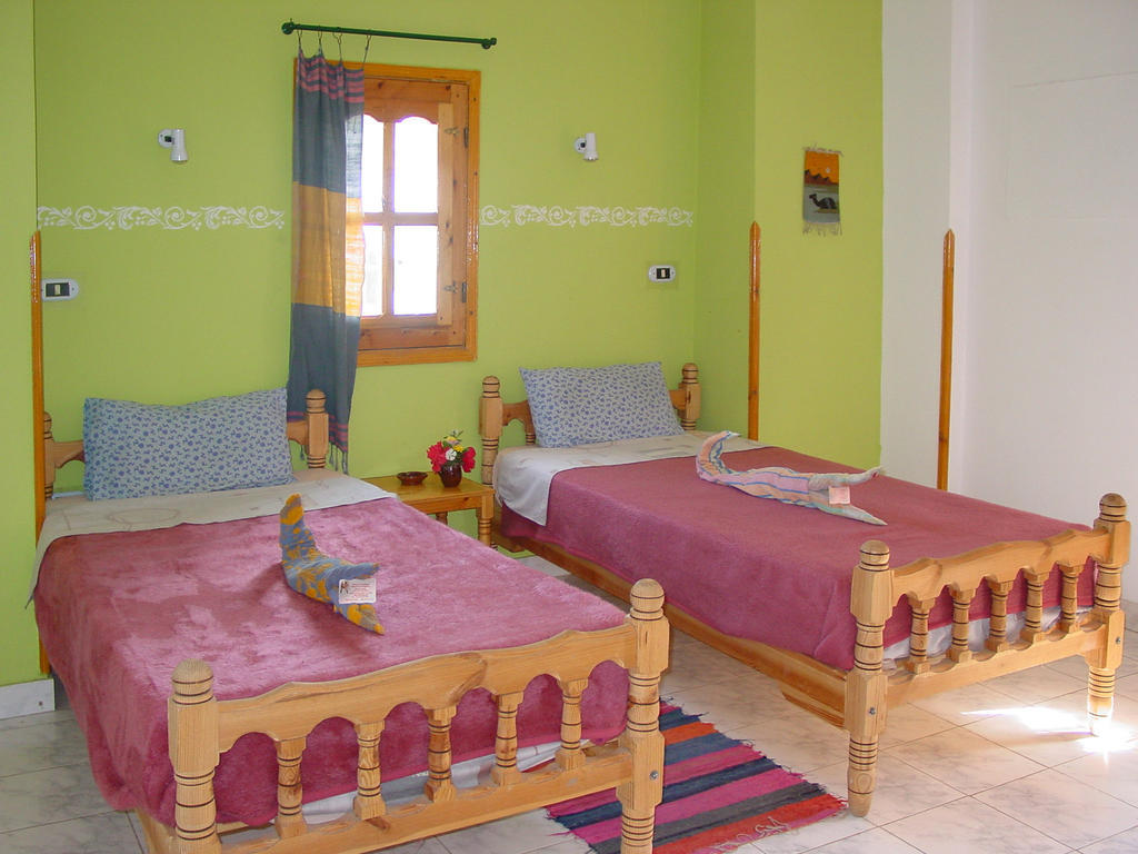 El Fayrouz Hotel Luxor Kamer foto