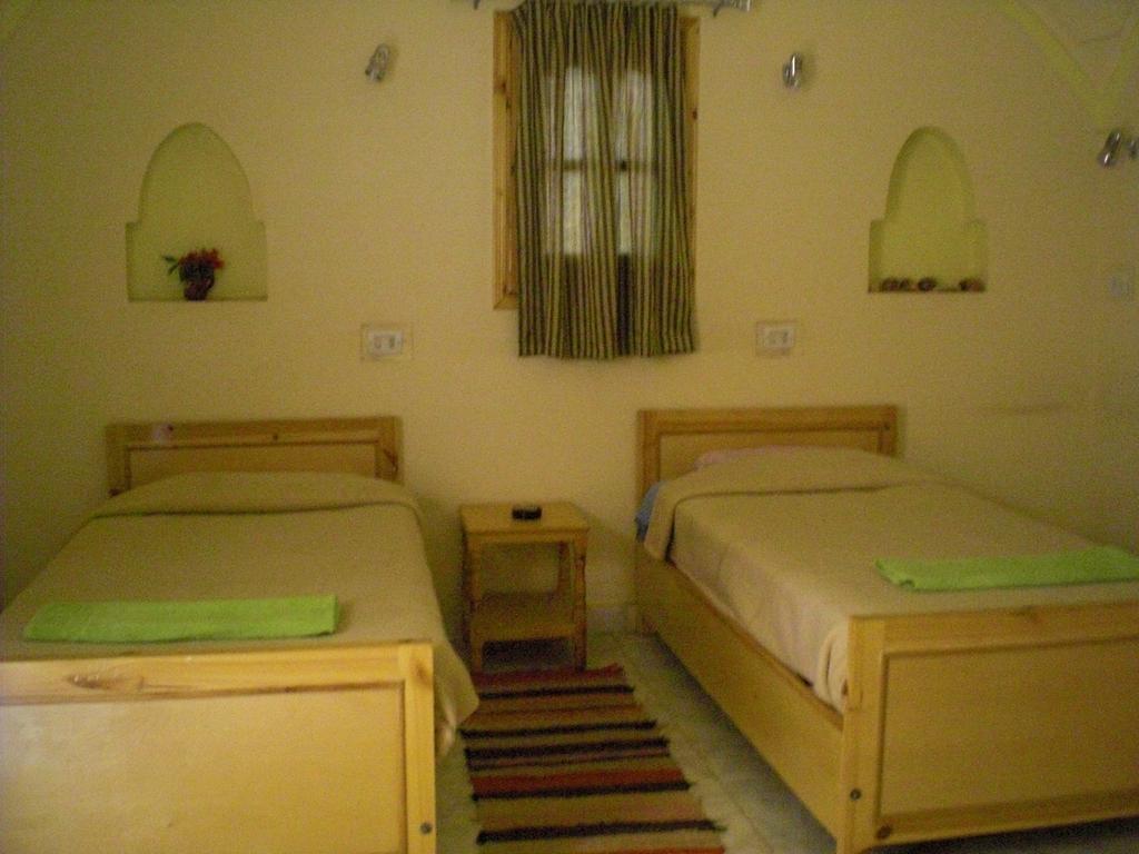 El Fayrouz Hotel Luxor Kamer foto